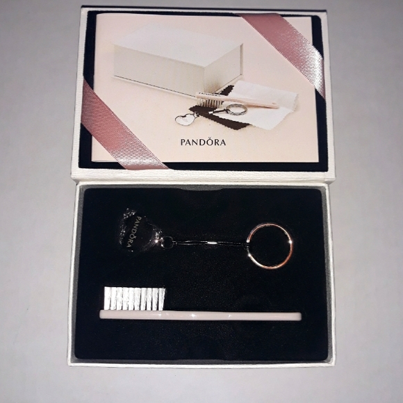 (New) Pandora Cleaning Kit - Picture 3 of 7